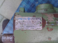 Pumpa VICKERS PVB 29 RS 20 CM