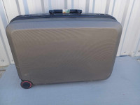 putni kofer na kotačima(55x40x20cm)
