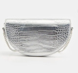 SINSAY srebrna torba  - NOVO