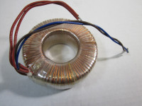 TOROIDNI TRANSFORMATOR 80VA 220V/50Hz NA 12VAC 6.8A (OSIJEK)