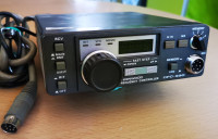 KENWOOD DIGITALNI VFO SA FREKVENCIJSKIM KONTROLEROM  MOD. DFC-230