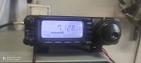 Yaesu ft-100 (HF/VHF/UHF