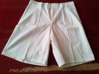Bijele kratke radne hlače