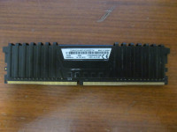 8 GB DDR4 2400 s hladnjacima - za stolna račnala