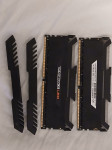 CORSAIR VENGEANCE LED 32GB  DDR4  3000MHz C15 Memory