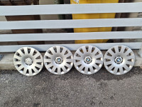 Prodajem bmw 15 cola ratkape 4 komada