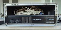 Pojačalo Phonic Max 1500 sa kabelom