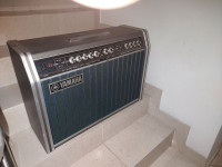 Pojačalo YAMAHA 95 W