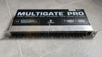 Behringer Multigate PRO XR4400