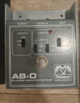 Palmer PEABO Switch, 1 balansirani ulaz na 2 balansirana izlaza