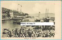 ZLARIN (otok kod Šibenik) - Mnoštvo ljudi u luci * Putovala 1934. god