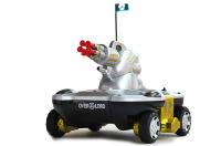 Amfibija tenk, ide po vodi i kopnu, ispaljuje projektile, veliki domet