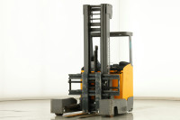 Jungheinrich ETVQ-25 4WS, 2500 kg, triplex, 680 cm, 2021.