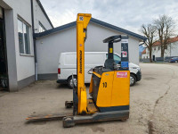 Jungheinrich ETV 112 - 2003 GODINA - 12435 SATI