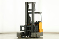 Jungheinrich ETVQ-35 – električni, 3,5 t, 4WS, 696 cm
