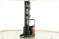 Linde R-16-HD – električni reach truck 1,6 t, 10,6 m