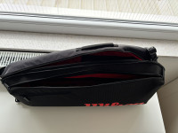 Wilson crna tour torba za 3 reketa