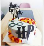 Toperi , ukrasi za tortu, postolja na vrhu torte personalizirani
