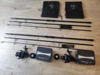 Šaranski komplet:2 štapa FOX i 2 role Cormoran novo !