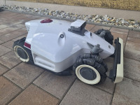 Luba 2 AWD 1000 robotska kosilica