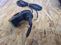 Brava s kljucem i indikatorom baterije za el. romobile i bicikle