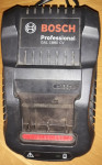 BOSCH PUNJAČ GAL 1880 CV