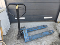 Ručni viličar-paletar MAISER