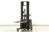 Toyota SWE-120-L slagač 1200 kg, triplex 450 cm, 772 sata!