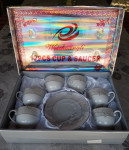 Set od 6 šalica s tanjurićima