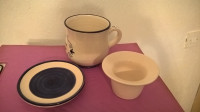 Set šalica, tanjurić i sito za pripremu čaja