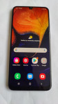 Samsung Galaxy A50 Duos,4/128 GB,oštečen ali radi,bez punjača --bijeli