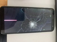 Samsung J6+, razbijen ekran