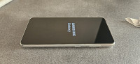 Samsung Galaxy S21 128gb bijeli