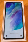 Samsung Galaxy S21 FE 5G 6/128GB / Odličan, bez oštećenja