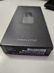 prodajem Galaxy Z Flip5 8/256