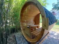 Panorama bačva sauna WoodForLife za 4 do 6 osoba