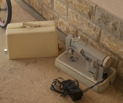 Šivaća mašina bagat višnja