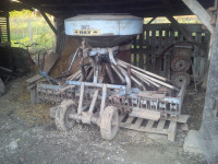 OLT Gama 18 sijačica za žito