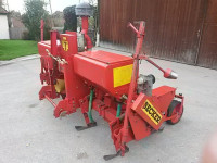 Pneumatska sijačica za kukuruz Becker