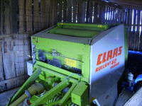 Rolo balirka Class Rolant 42 Farmer