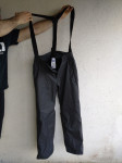 Skijaške hlače, čizme i rukavice - kupljeno u 10/23, odlično stanje!!