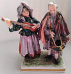 antique porculanska figura