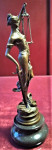 Brončana figura - Pravda / Justitia /