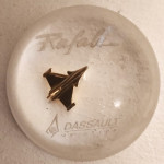 Dassault Rafale - podlagač za papir