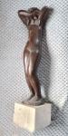 Frano Kršinić "Djevojka" skulptura bronza 57x17x19cm; oko 1950 godine