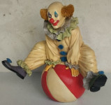 Jun Asilo - skulptura klauna