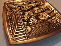 Maja Landau Nejašmić - Brončani reljef - Zagreb