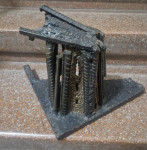 Metalna skulptura " Hram"