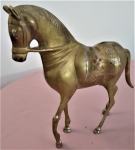skulptura konja od mesinga