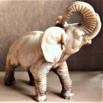 skulptura slona